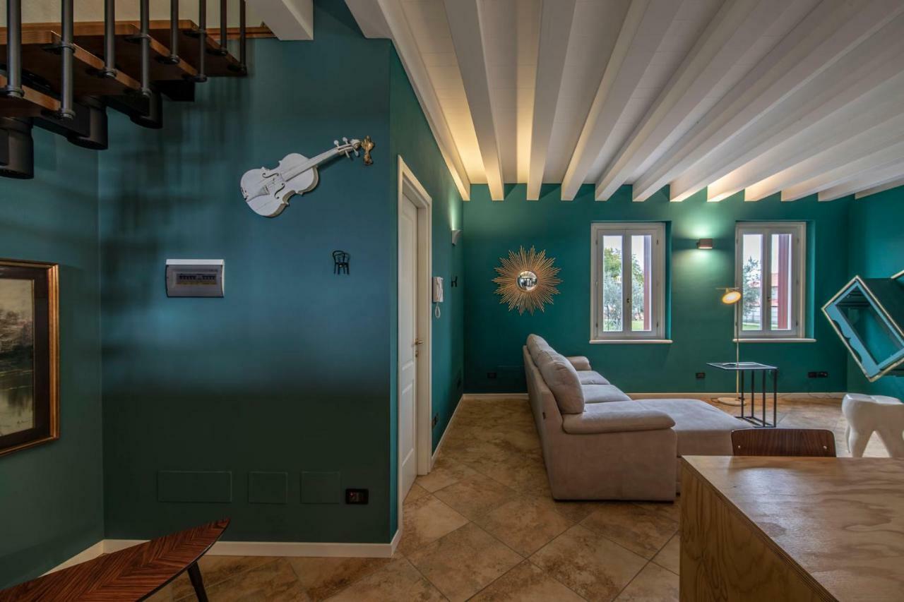 Designcontrodesign Villa Десенцано дел Гарда Екстериор снимка