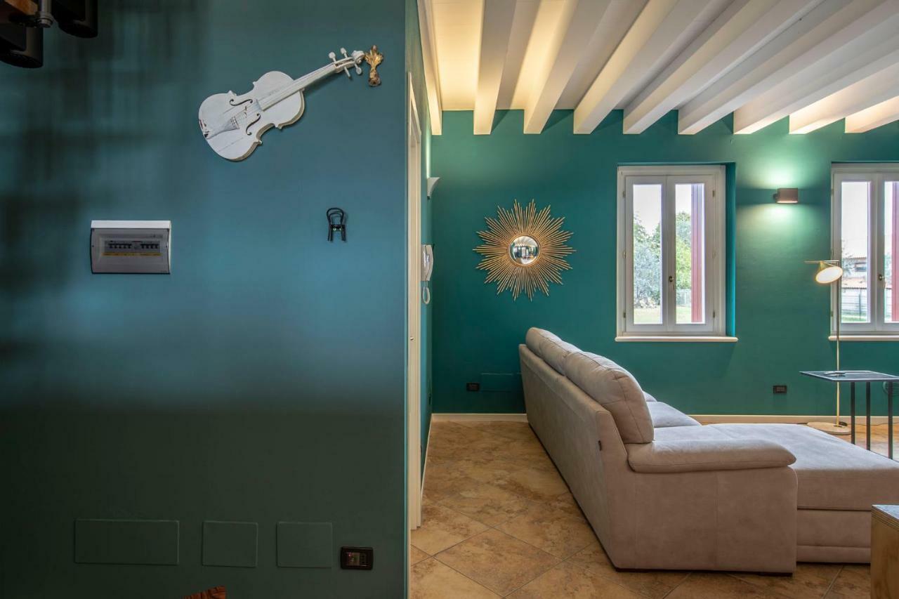 Designcontrodesign Villa Десенцано дел Гарда Екстериор снимка