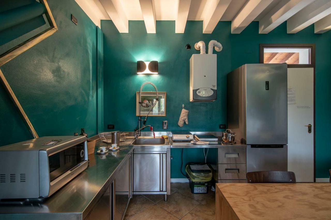 Designcontrodesign Villa Десенцано дел Гарда Екстериор снимка